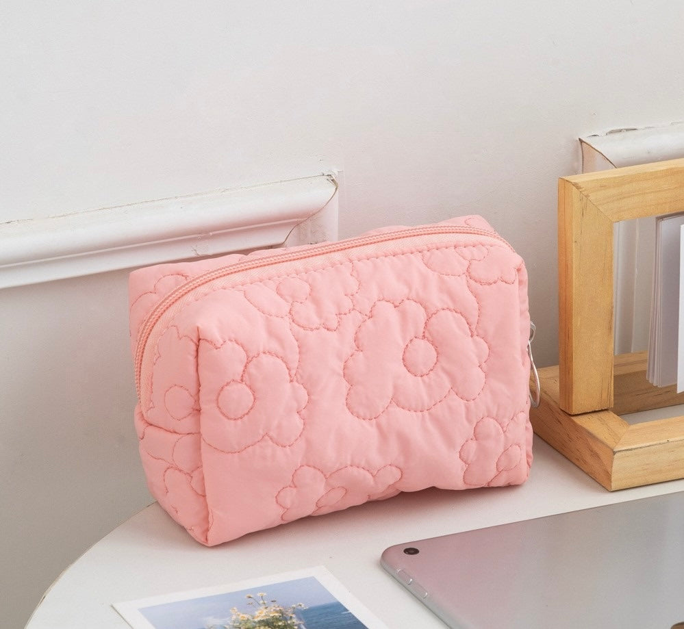 Pinky pouch